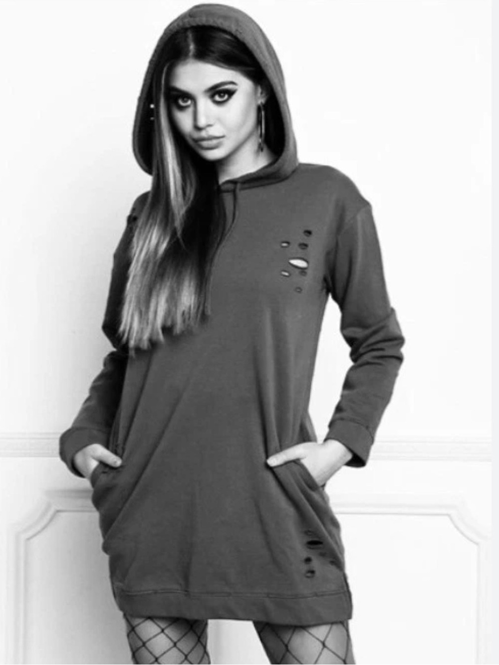Black Distressed Holes Hooded Relaxed Fit Cozy Sweatshirt Dress Tunic Women’s M